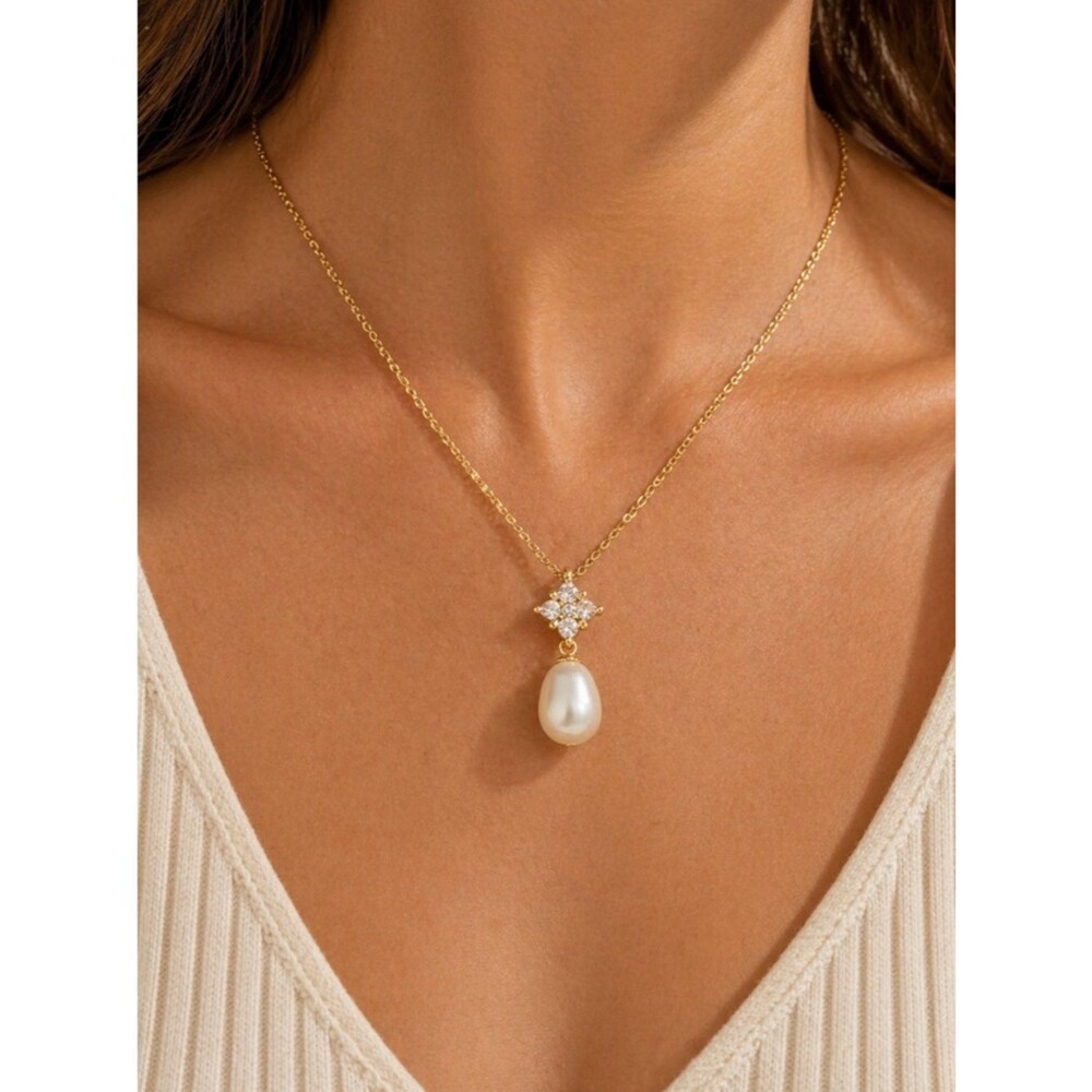 14K Gold Freshwater Pearl Pendant Necklace Baroque Style Drop Charm Chain Plated